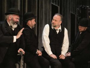 Un nemico del popolo. Piccolo Teatro Strehler di Milano.